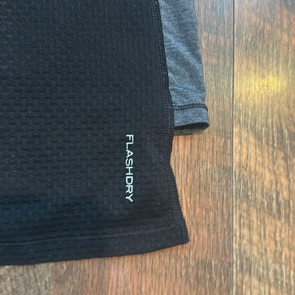 Black and Gray Sleeveless Top with White Accents XL (3280)